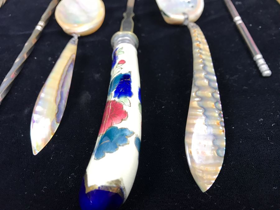 Set Of (10) Shell Utensils Spoons Forks [Photo 9]