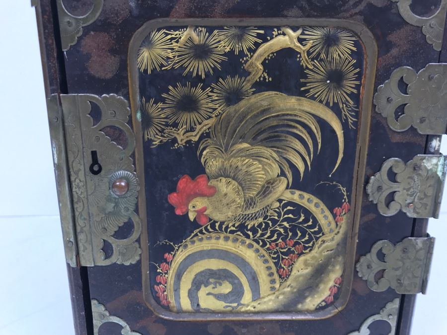 Antique Lacquer Asian Box With Rooster On Front - See Photos For Details [Photo 7]