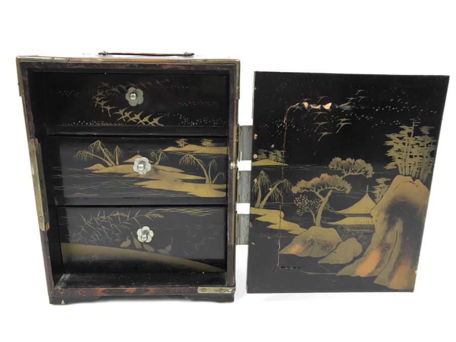 Antique Lacquer Asian Box With Rooster On Front - See Photos For Details [Photo 4]