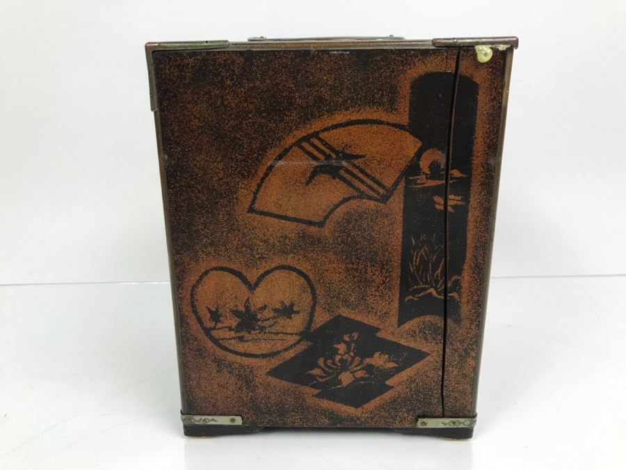 Antique Lacquer Asian Box With Rooster On Front - See Photos For Details [Photo 15]