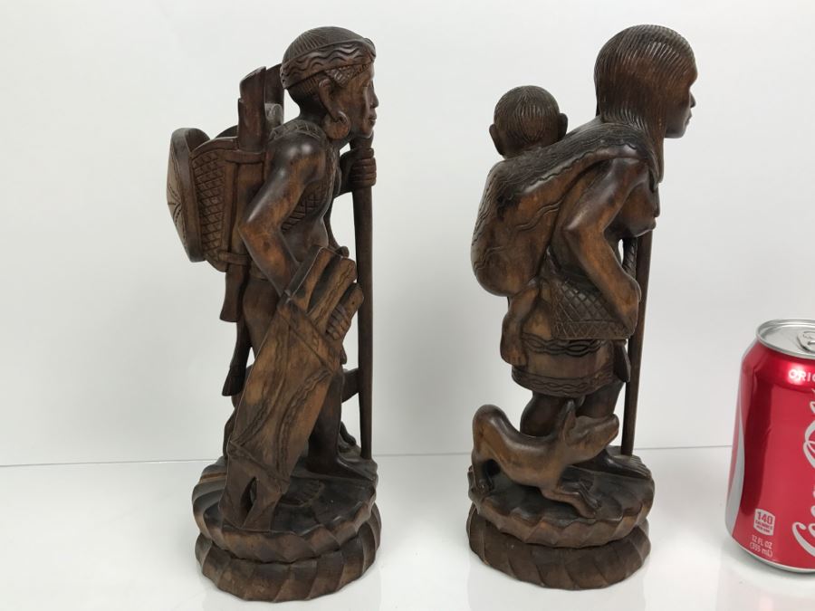 Pair Of Nicely Carved Figures Man Woman And Child With Dogs [Photo 4]