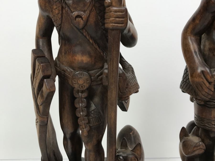 Pair Of Nicely Carved Figures Man Woman And Child With Dogs [Photo 10]