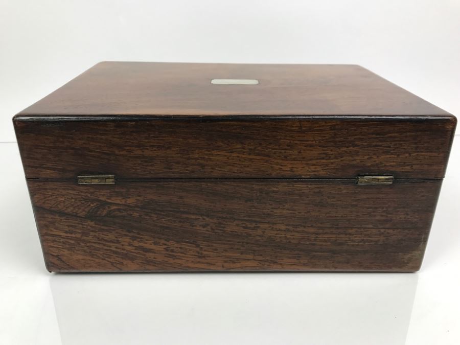 Vintage Wooden Sewing Box With Multiple Compartments [Photo 6]