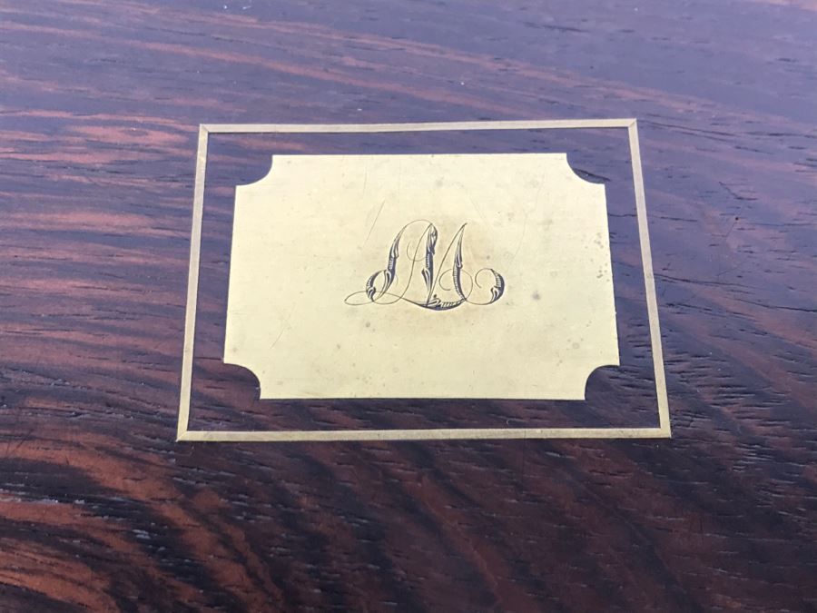 Antique Portable Writing Desk With Lockable Compartment Only Have Key To Lockable Compartment Inside [Photo 28]