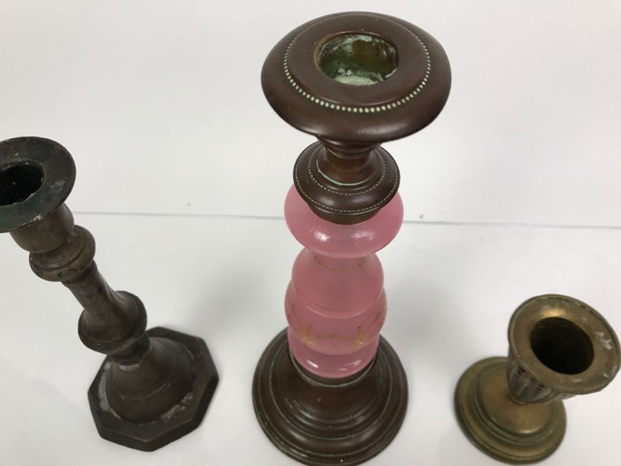 Set Of (5) Vintage Brass Candlesticks [Photo 9]