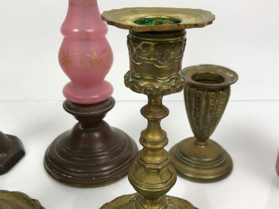 Set Of (5) Vintage Brass Candlesticks [Photo 5]