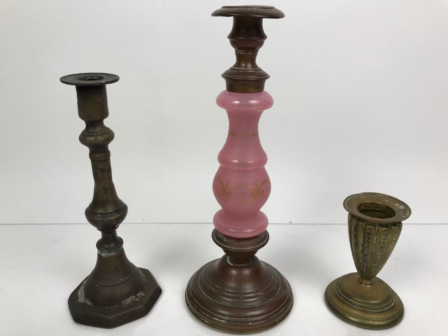 Set Of (5) Vintage Brass Candlesticks [Photo 8]