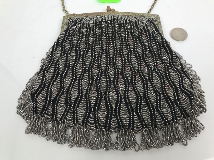 Vintage 1910 Beaded Purse Handbag [Photo 3]
