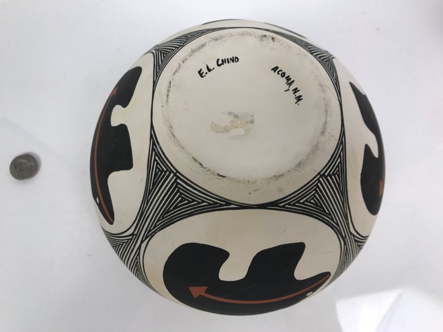 E.L. Chino Acoma NM Pottery [Photo 2]