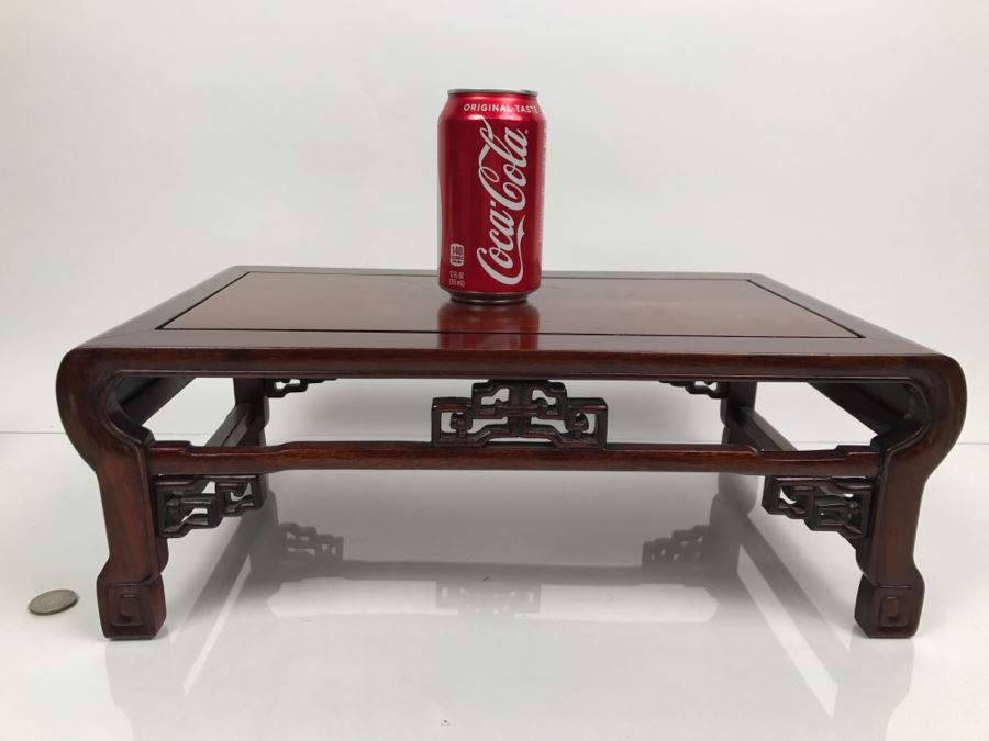 Chinese Rosewood Stand [Photo 4]