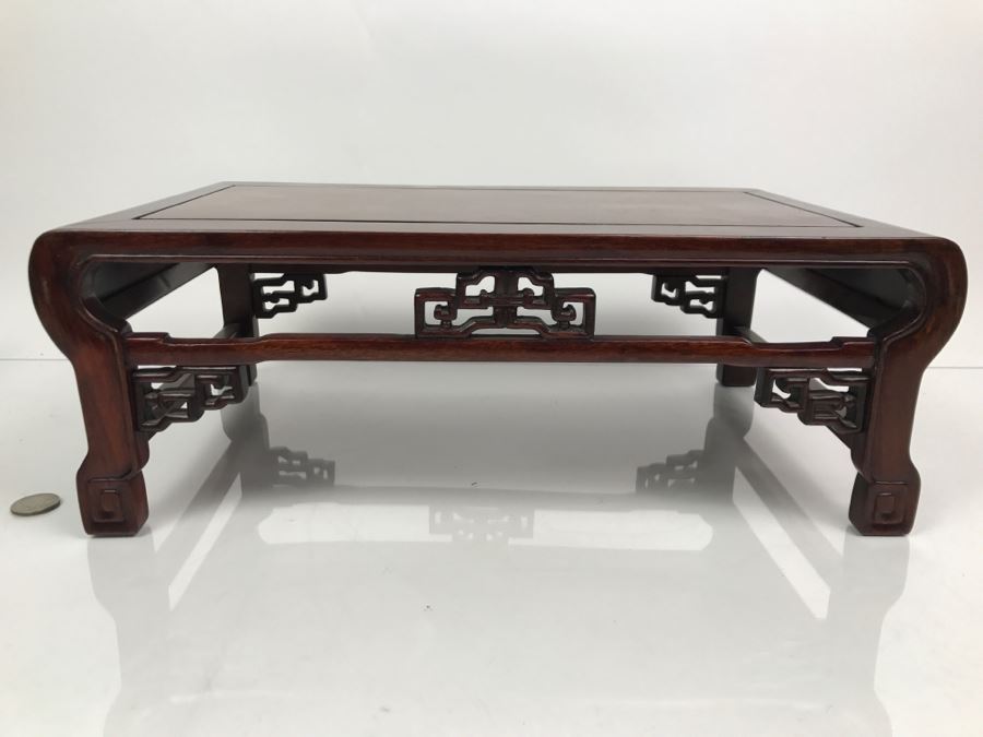 Chinese Rosewood Stand [Photo 3]
