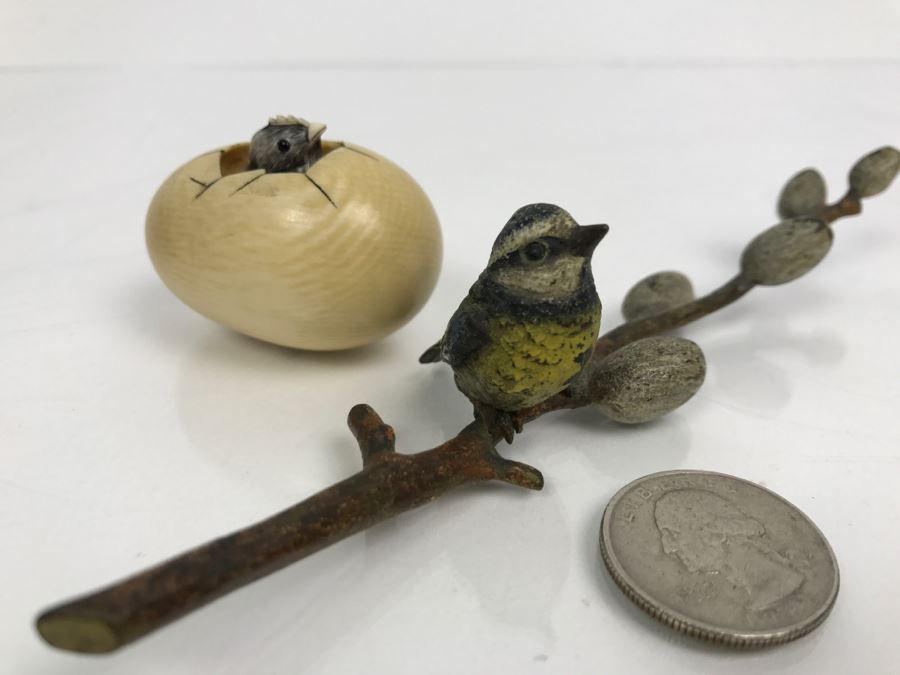 Signed Asian Carved Bird Hatching Out Of Egg And Vintage Metal Bird Figurine [Photo 5]