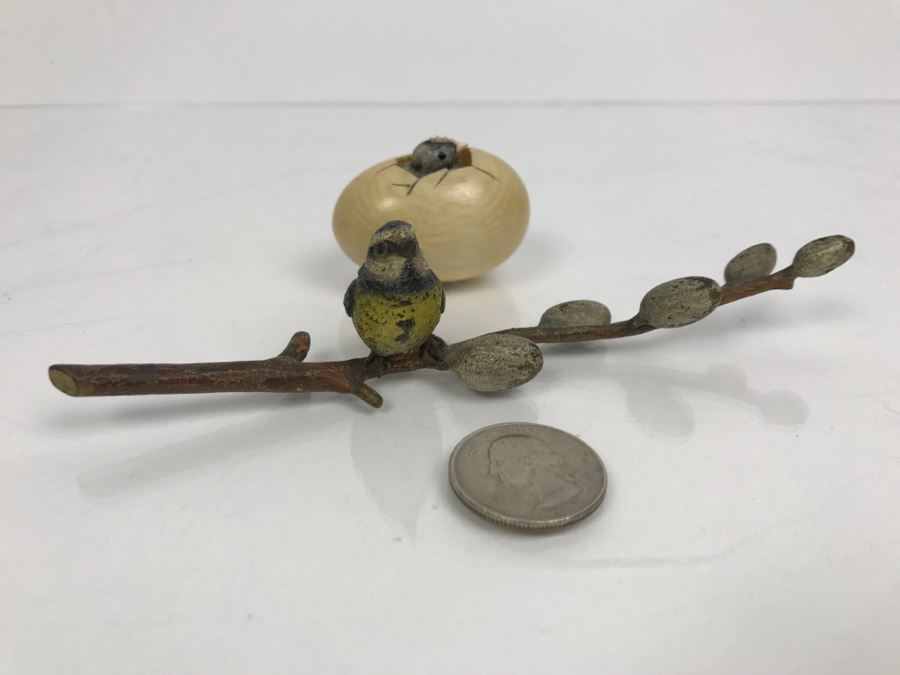 Signed Asian Carved Bird Hatching Out Of Egg And Vintage Metal Bird Figurine [Photo 12]