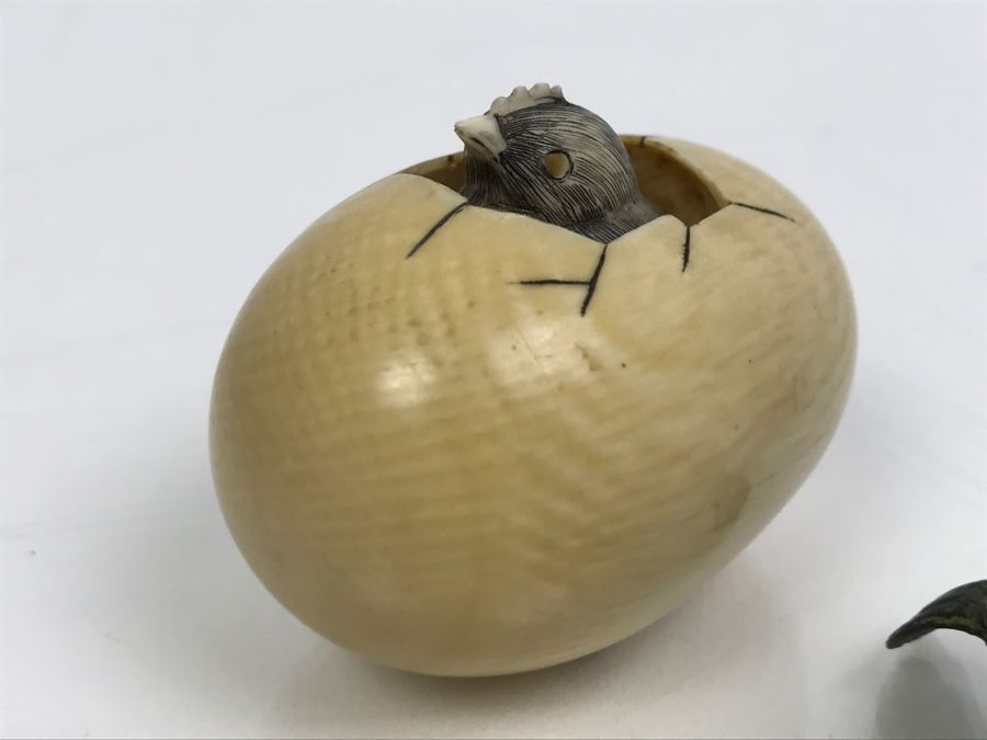 Signed Asian Carved Bird Hatching Out Of Egg And Vintage Metal Bird Figurine [Photo 8]