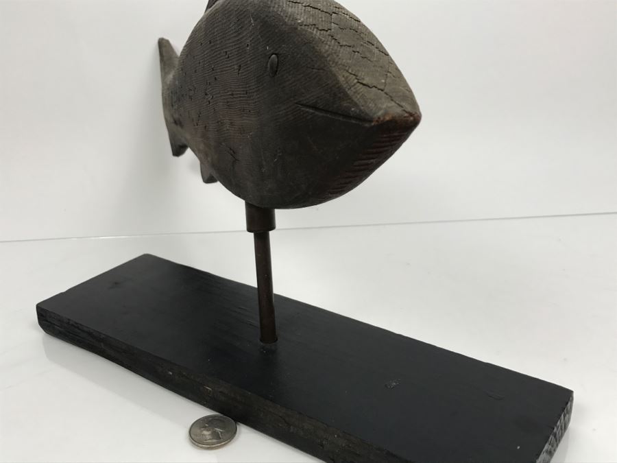 Primitive Carved Fish On Stand [Photo 7]