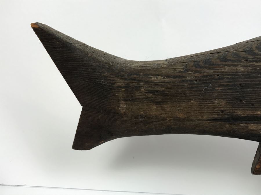 Primitive Carved Fish On Stand [Photo 5]