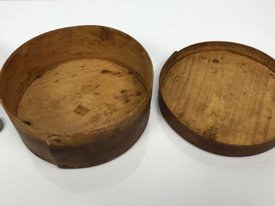 Primitive Box and Inlaid Bone Box [Photo 10]