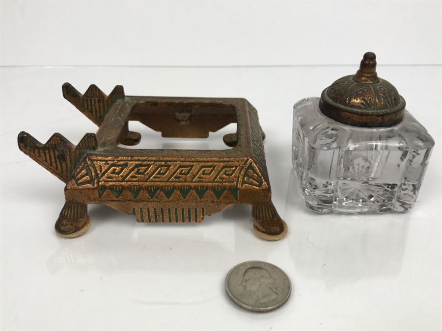 Vintage Inkwell Bottle With Stand [Photo 9]