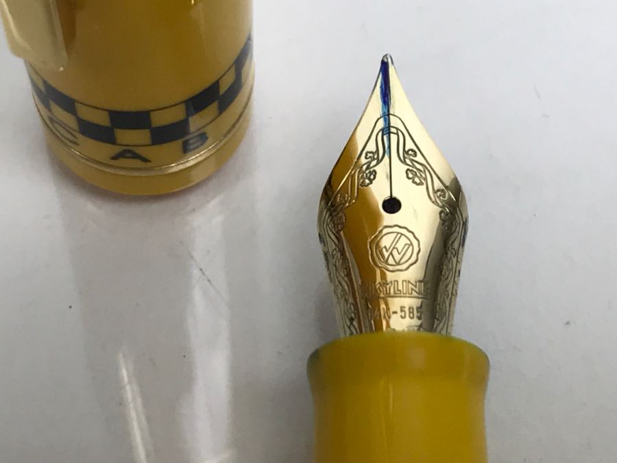 Eversharp Skyline Fountain Pen Yellow Cab 14K Yellow Gold NIB [Photo 2]