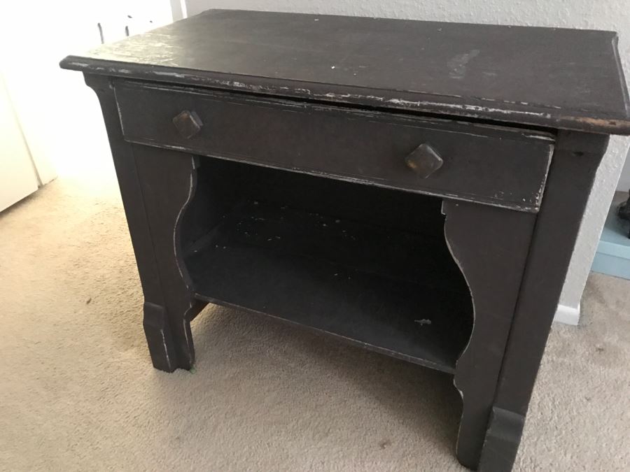 Shabby Chic Wooden Side Table With Drawer [Photo 3]