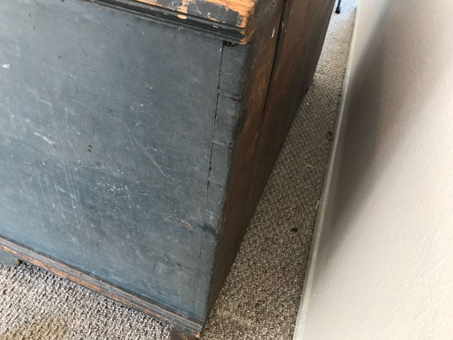 Large Primitive Shabby Chic Blanket Chest With Drawers From The East Coast [Photo 13]