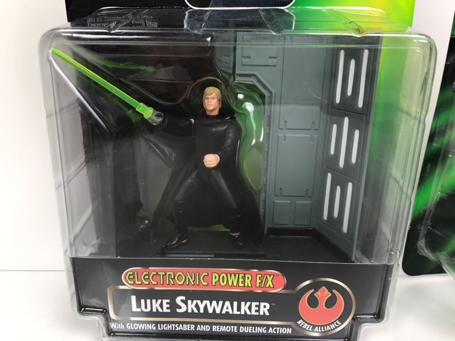 Pair Of Star Wars Action Figure Toys Blister Packs [Photo 3]