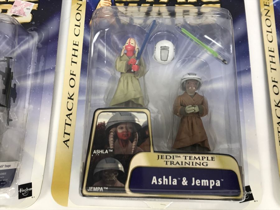 Collection Of Star Wars Action Figure Toys Blister Packs [Photo 12]