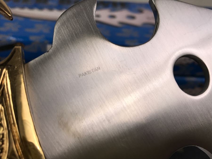 Pair Of Panther Bowie Fantasy Knives Designed By Jim Frost In Boxes New Old Stock Pakistan [Photo 18]