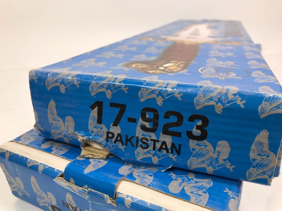 Pair Of Panther Bowie Fantasy Knives Designed By Jim Frost In Boxes New