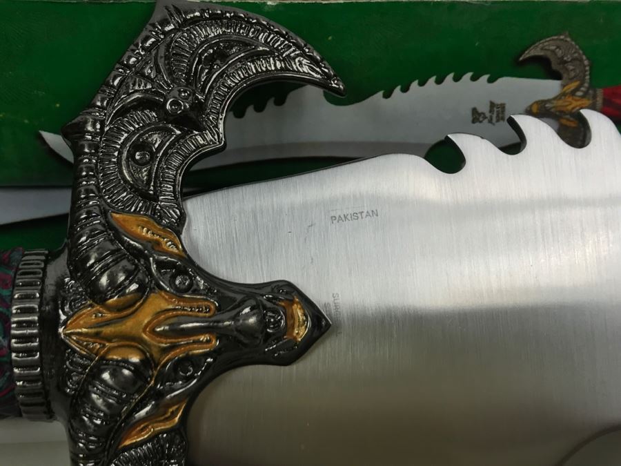 Pair Of Dragon Slayer Fantasy Knives Designed By Jim Frost In Boxes New Old Stock [Photo 7]