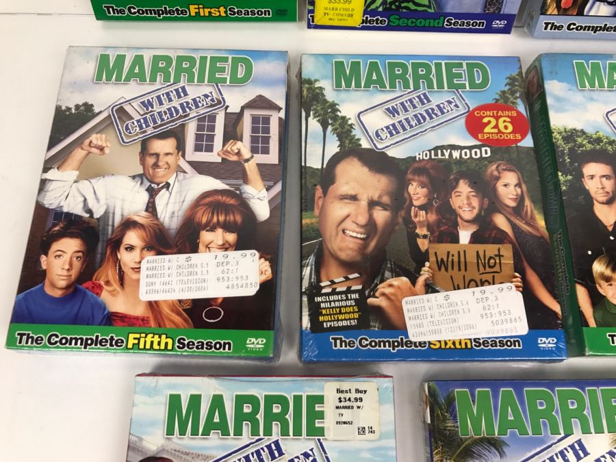 Sealed Copies Of All 11 Seasons Of Married With Children On DVDs [Photo 5]