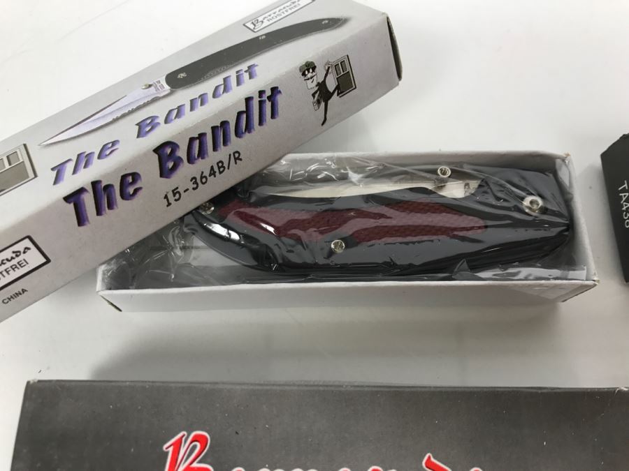 Set Of (4) New Old Stock Pocket Knives [Photo 4]