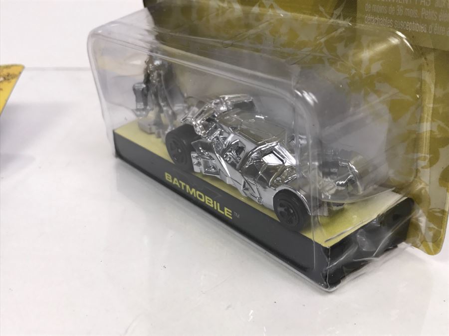 Pair Of 2005 Exclusive Limited Edition Of 3000 Hot Wheels Batman Begins Batmobile Cars Mattel 2005 [Photo 10]