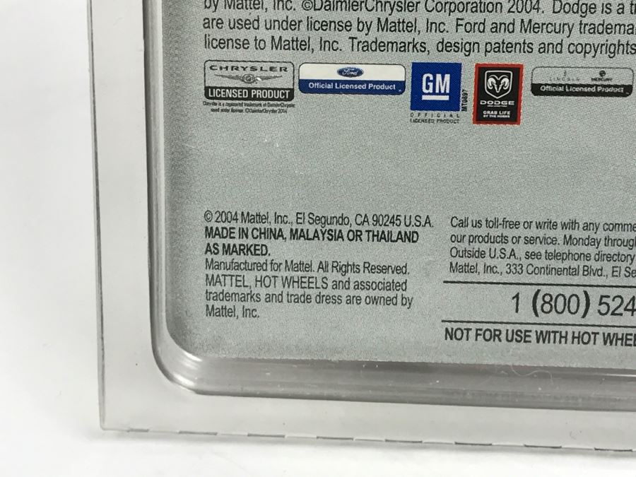 Pair Of 2005 Exclusive Limited Edition Of 3000 Hot Wheels Classics 20 Of 25 Purple Passion Sealed Mattel 2004 [Photo 9]