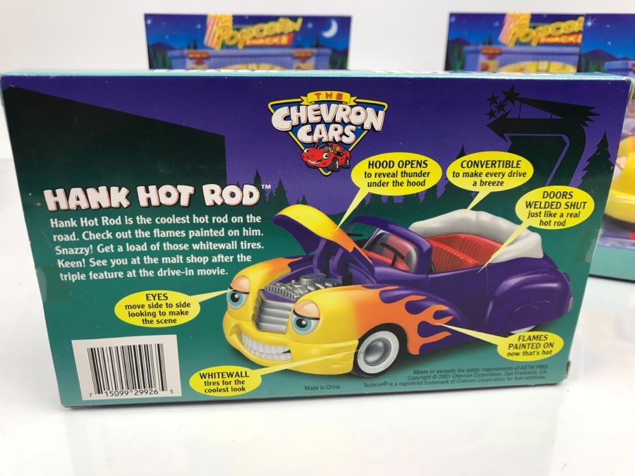 Set Of (4) New Old Stock Chevron Cars Hank Hot Rod 2001 [Photo 10]