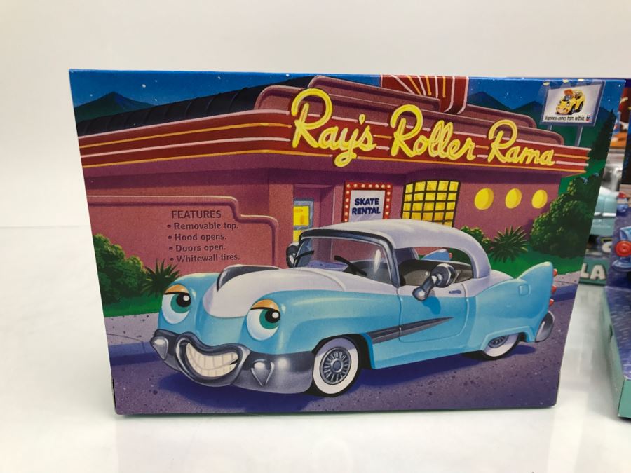 Set Of (4) New Old Stock Chevron Cars Della Deluxe 2001 [Photo 7]