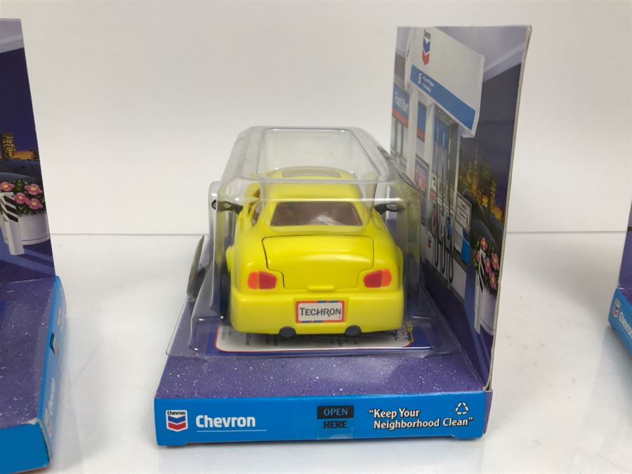 Set Of (4) New Old Stock Chevron Cars Tina Turbo 1998 [Photo 7]