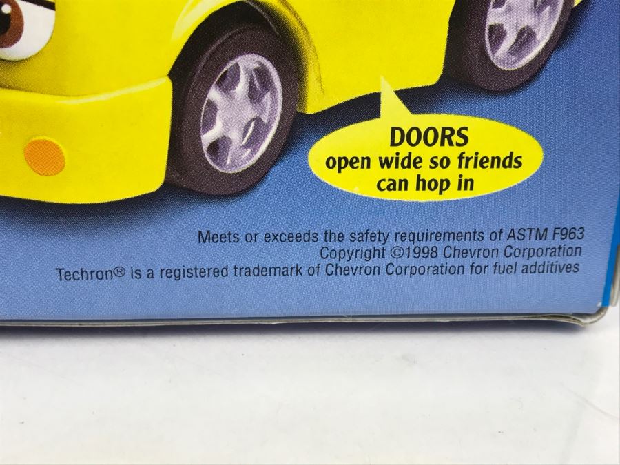 Set Of (4) New Old Stock Chevron Cars Tina Turbo 1998 [Photo 9]