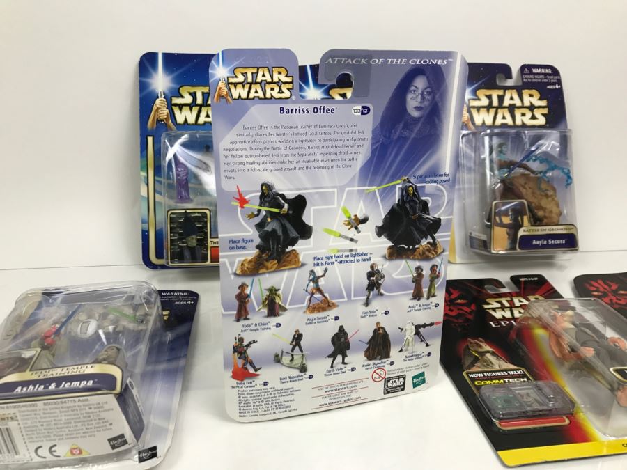 Collection Of Star Wars Action Figure Toys Blister Packs [Photo 17]