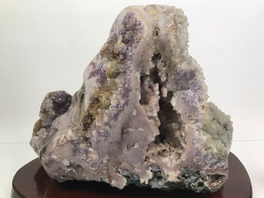 Huge Amethyst Geode Rock Stone With Wooden Base For Presentation 19'W X 11'D X 12'H [Photo 20]