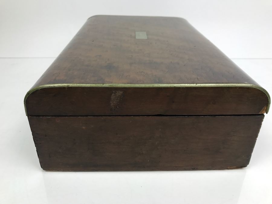 Antique Walnut Box [Photo 10]
