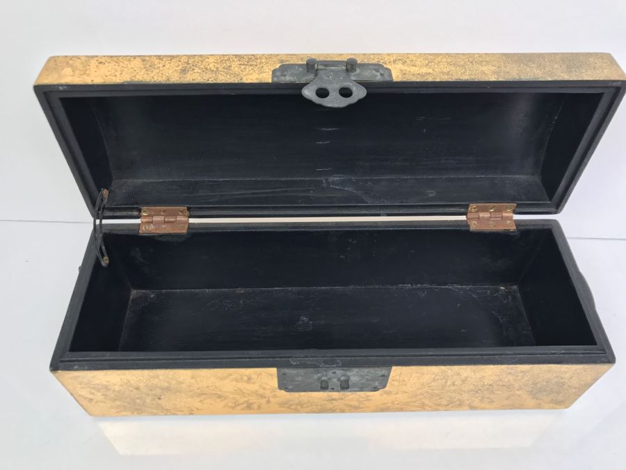 Vintage Chinese Enamel Box, Match Holder, Tray Set And Chinese Gold Box [Photo 29]