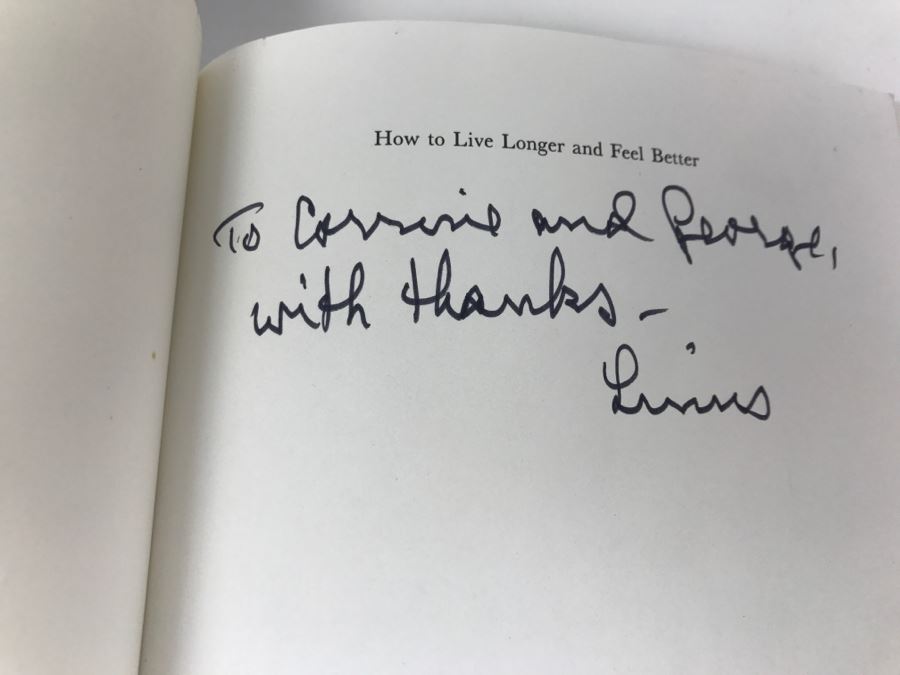Pair Of Linus Pauling Signed Books Nobel Peace Prize Winner [Photo 3]