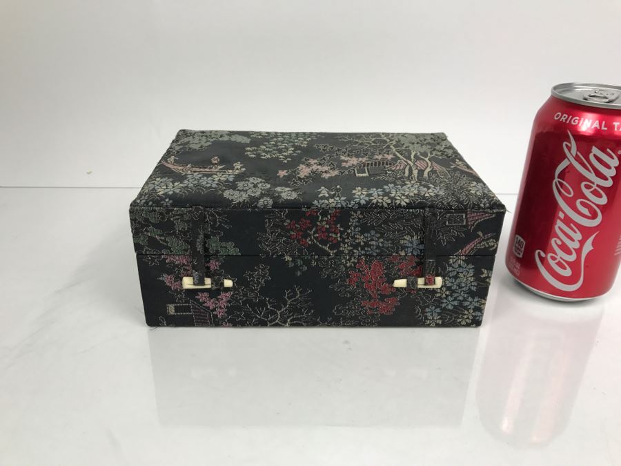 Chinese Stress Buster [Photo 2]