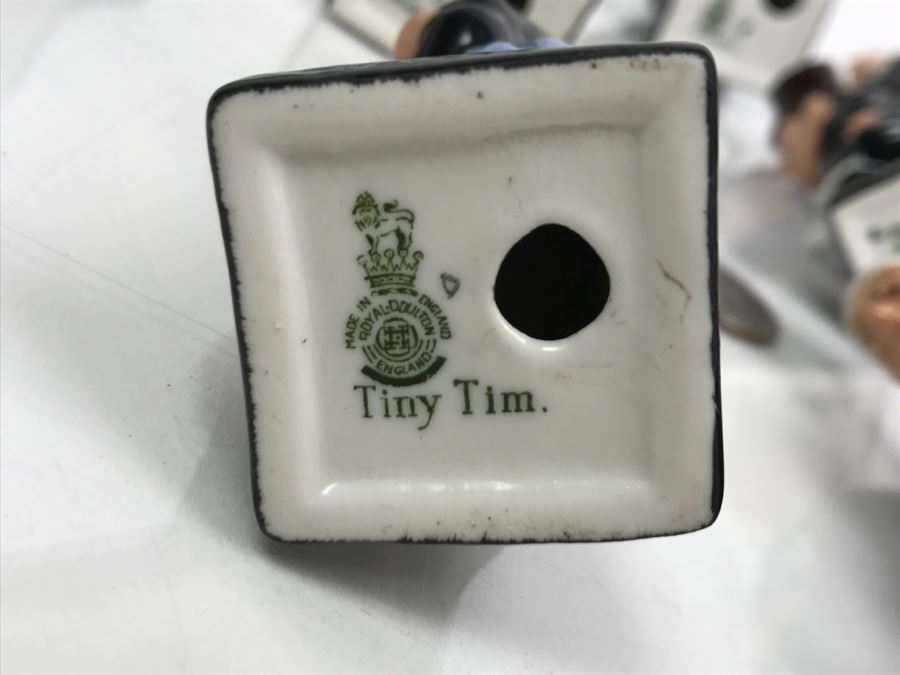 Collection Of (12) Vintage Royal Doulton Charles Dickens Collection Miniature Figurines [Photo 24]