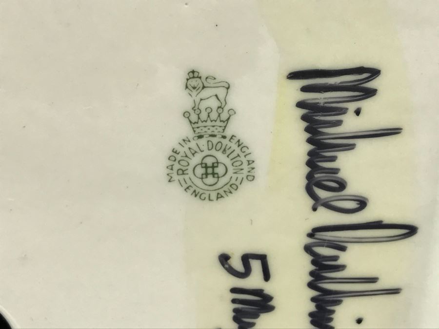 Large Royal Doulton Figurine 'The Old King' HN2134 Hand Signed By Michael Doulton [Photo 14]