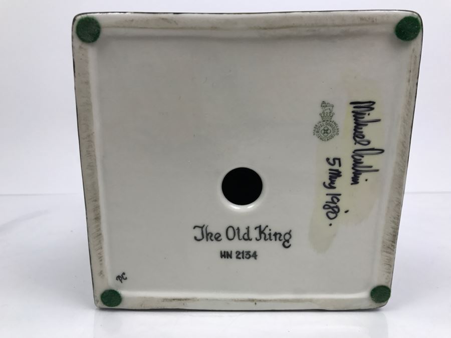 Large Royal Doulton Figurine 'The Old King' HN2134 Hand Signed By Michael Doulton [Photo 2]