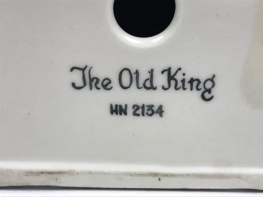 Large Royal Doulton Figurine 'The Old King' HN2134 Hand Signed By Michael Doulton [Photo 13]