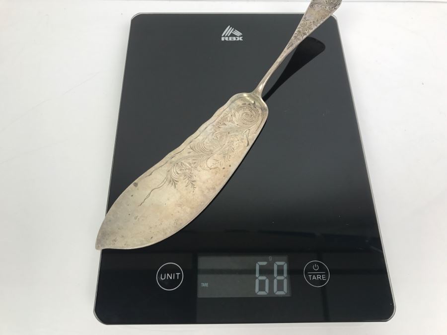 Antique Chased Sterling Silver Cake Server 68g [Photo 12]