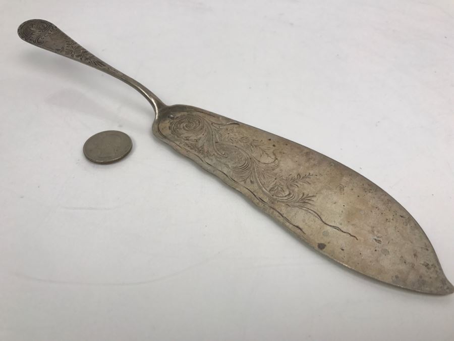 Antique Chased Sterling Silver Cake Server 68g [Photo 2]